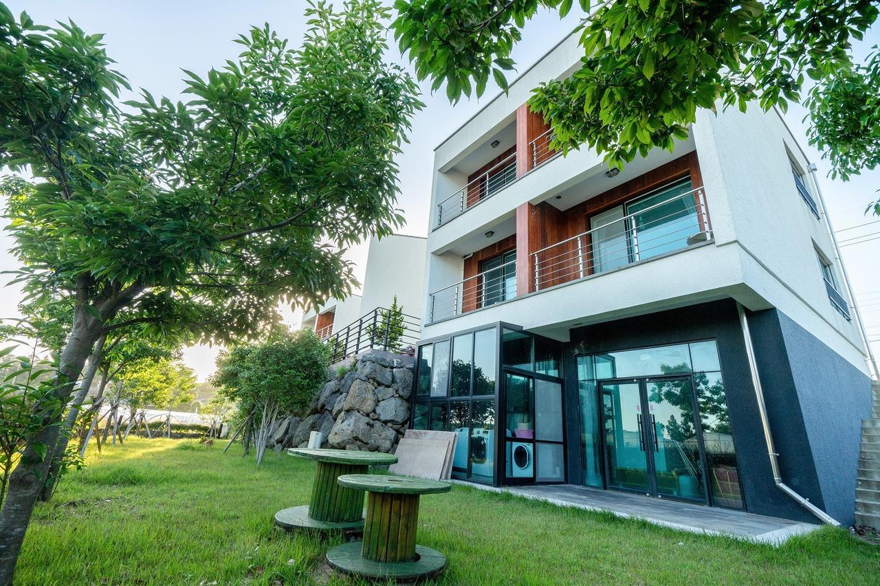 Dorami Pension Согвипхо Экстерьер фото