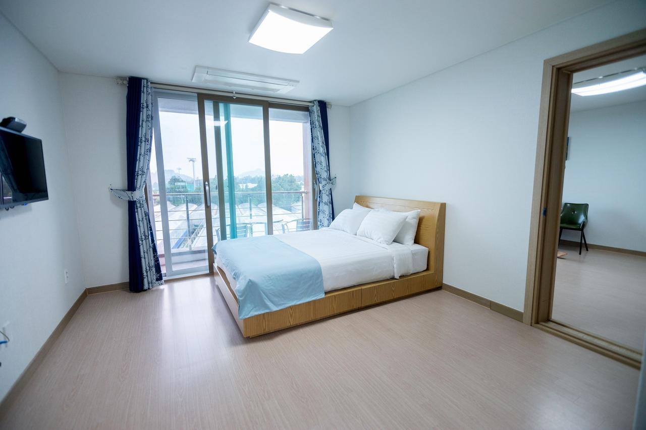 Dorami Pension Согвипхо Экстерьер фото